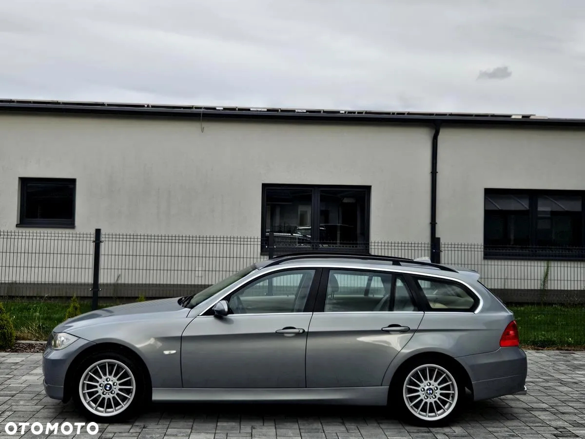 BMW Seria 3 330xd DPF Touring - 7