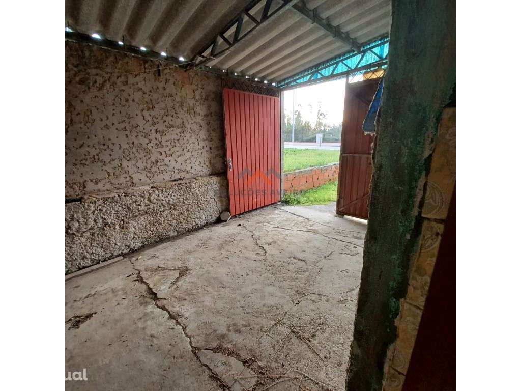 Moradia T2 para Remodelar | Bustos - Oliveira do Bairro - Grande imagem: 2/30