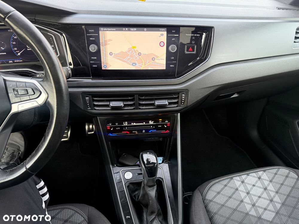 Volkswagen Polo 1.0 TSI OPF DSG R-Line - 11