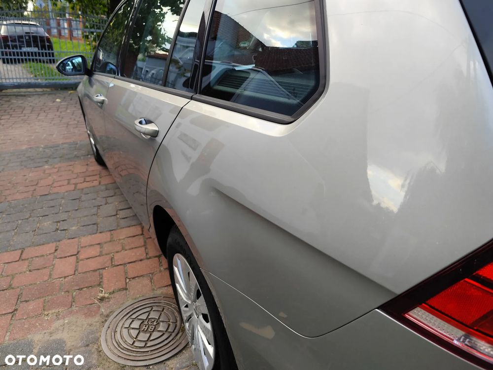 Volkswagen Golf 1.6 TDI (BlueMotion Technology) DSG Comfortline - 10