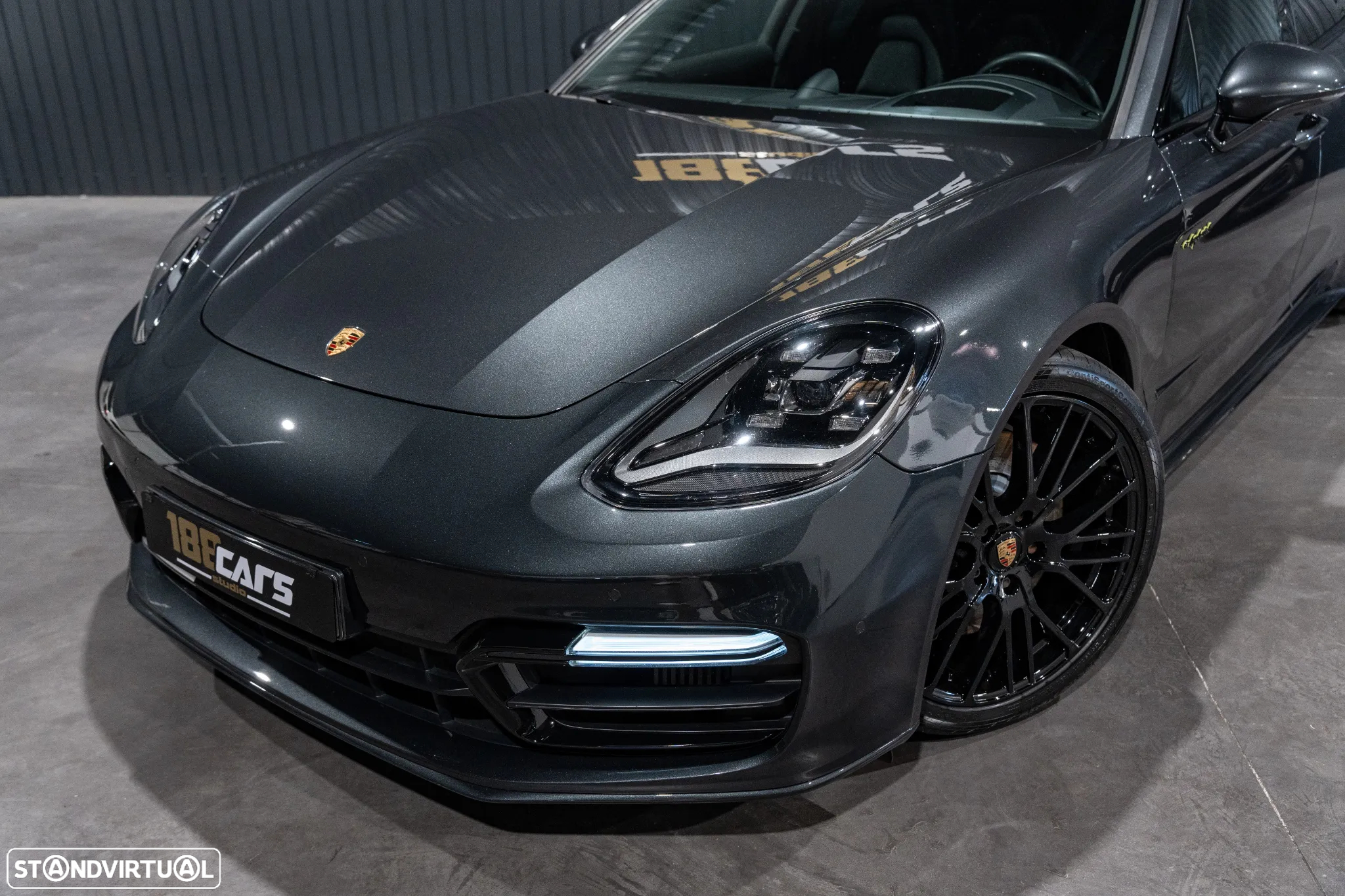 Porsche Panamera Sport Turismo 4 E-Hybrid Platinum Edition - 41