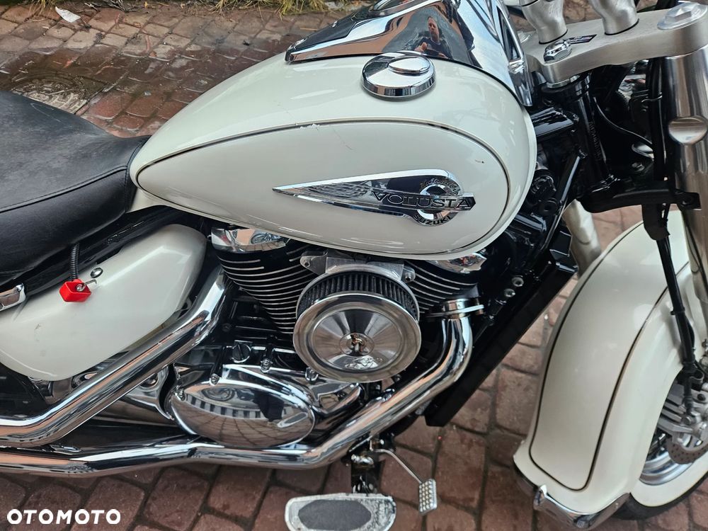 Suzuki VL 800 Volusia - Boulevard C50 - 5
