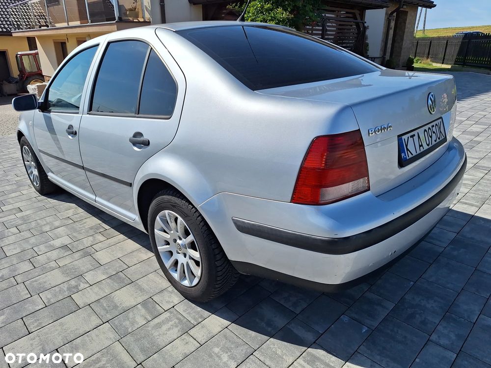 Volkswagen Bora - 3
