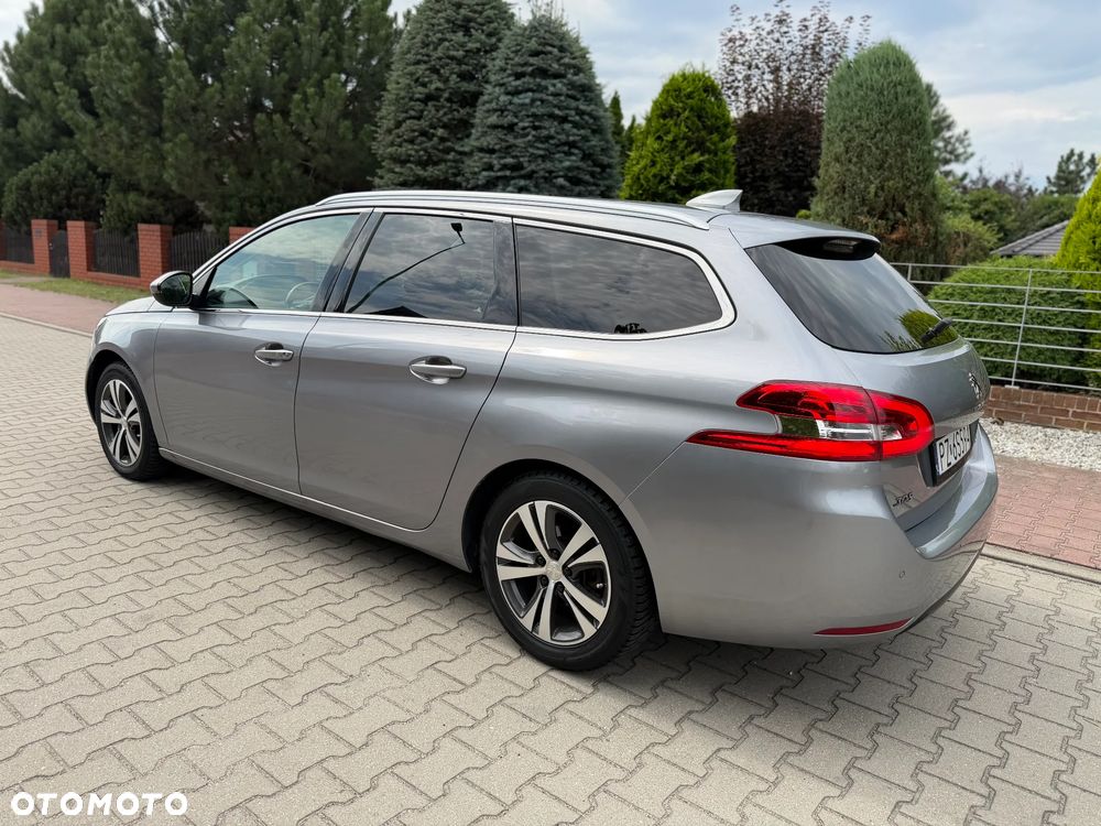 Peugeot 308 - 4