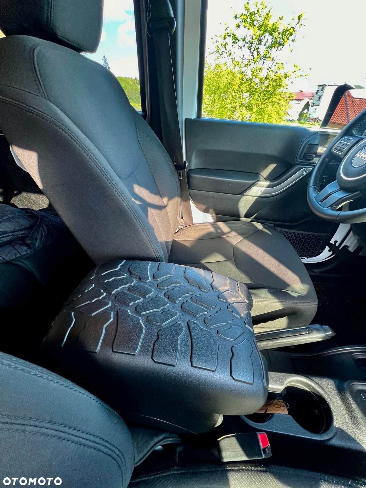 Jeep Wrangler 3.6 Unlim Night Eagle - 19