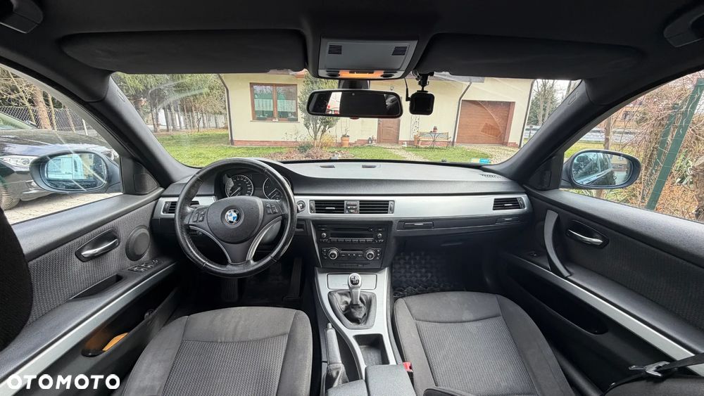 BMW Seria 3 - 14