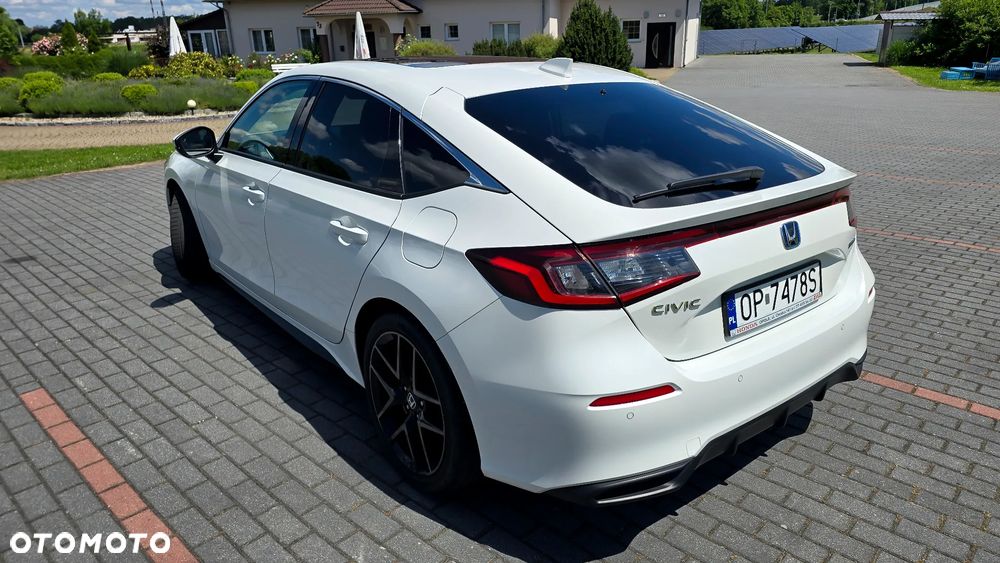 Honda Civic 2.0 i-MMD Advance CVT - 8