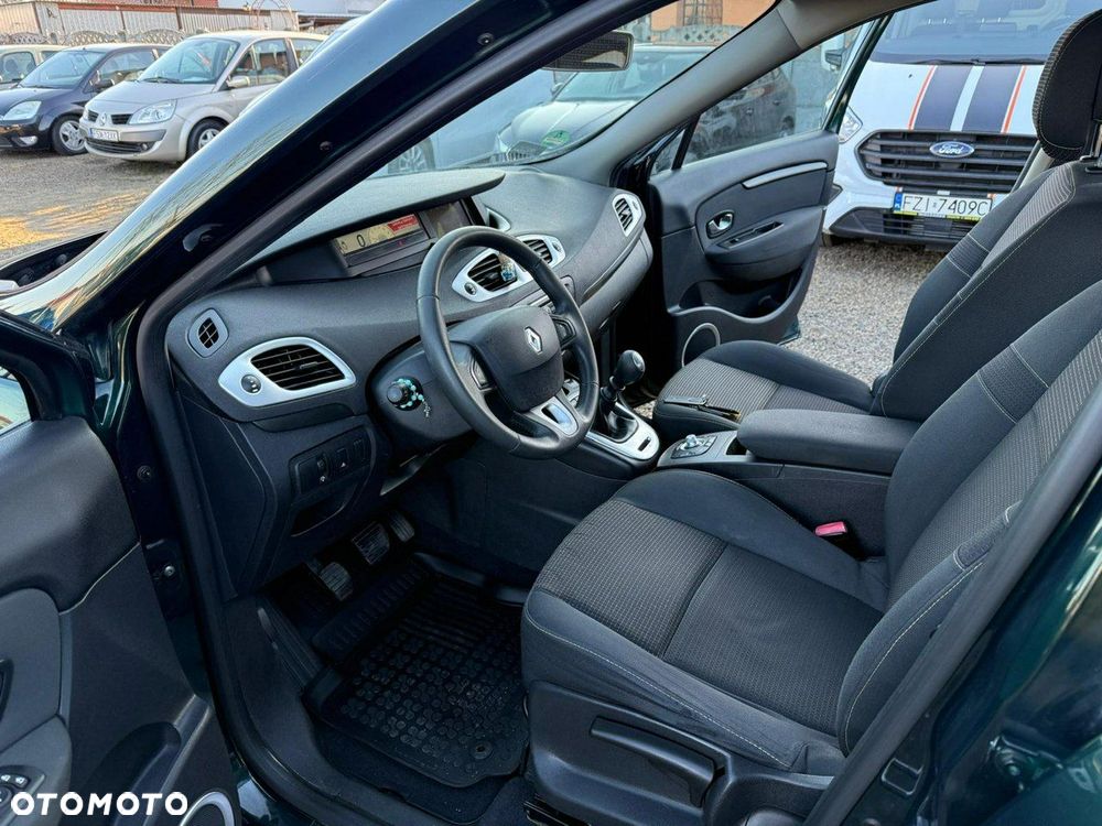 Renault Grand Scenic - 5