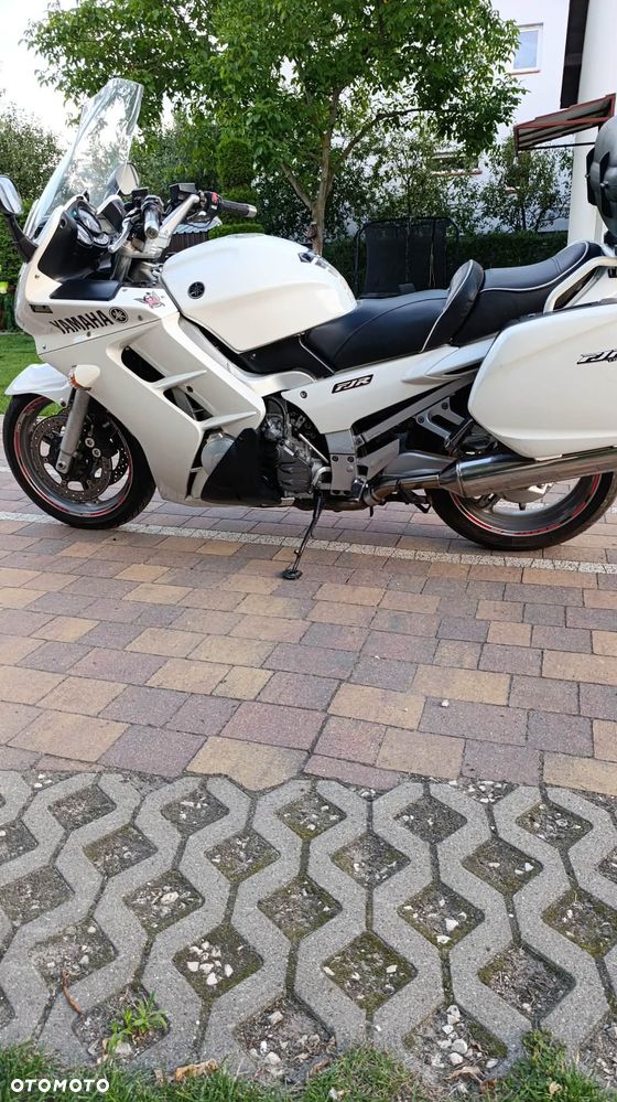 Yamaha FJR - 2