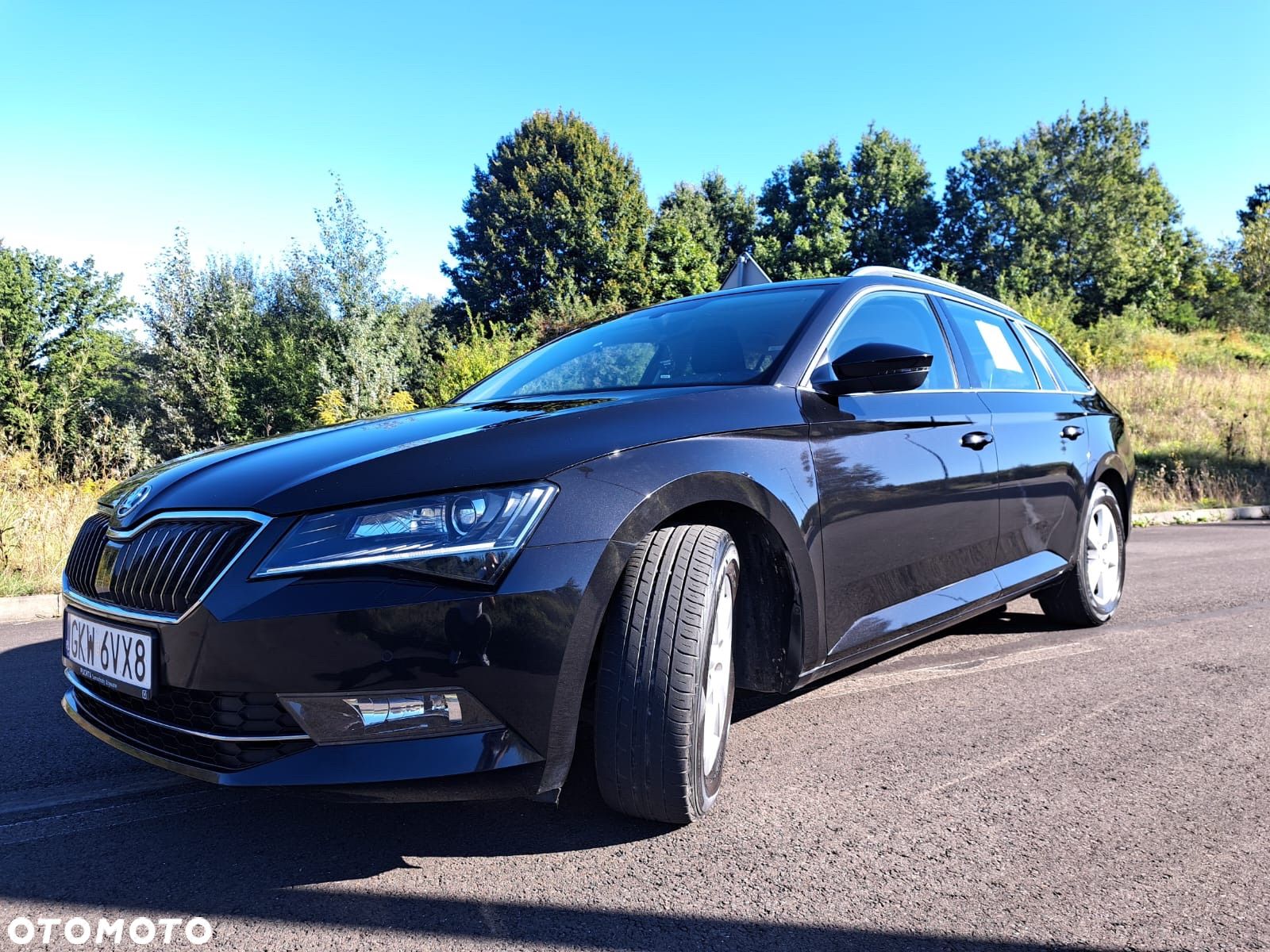 Skoda Superb 2.0 TDI Ambition - 1
