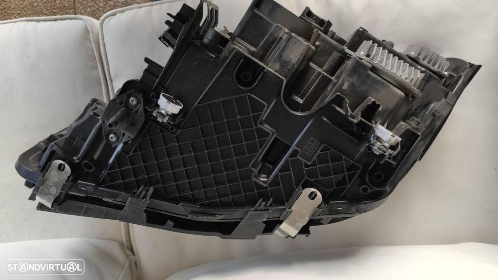 farol direito BMW G30 lci Laser 9850588 - 10