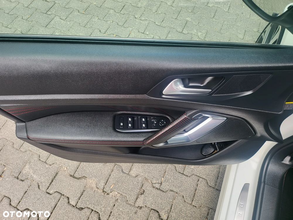 Peugeot 308 - 19