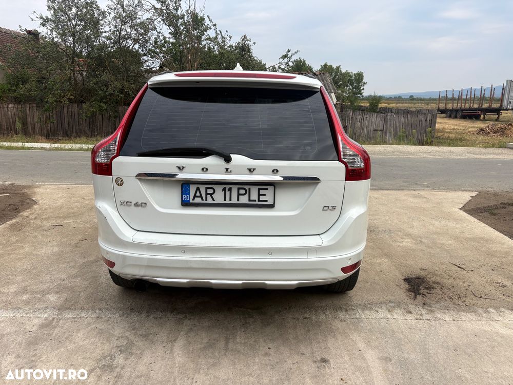 Volvo XC 60 D3 Start-Stop Kinetic - 6