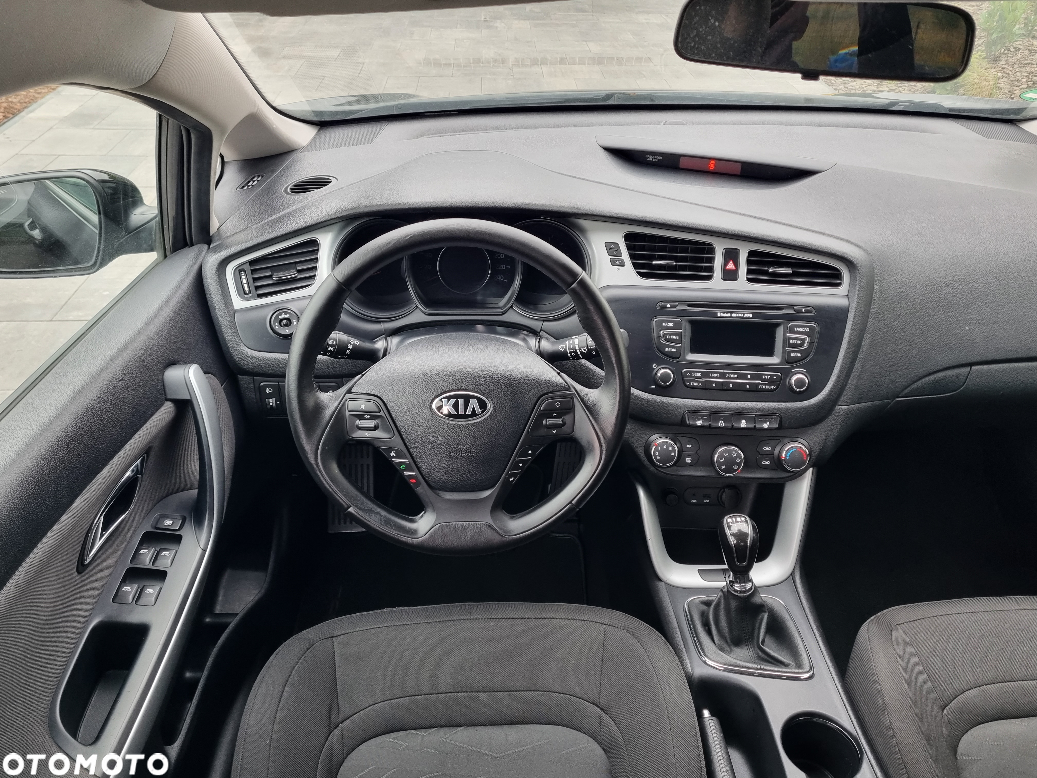 Kia Ceed 1.4 CVVT Attract - 21