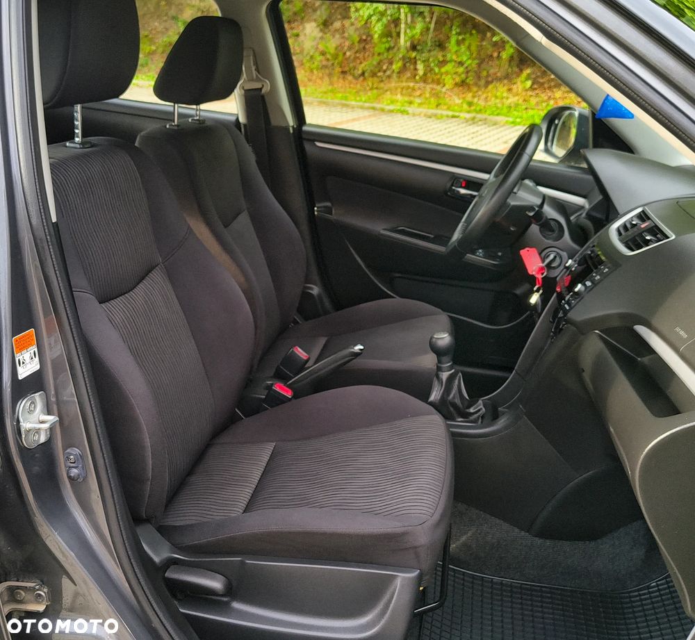 Suzuki Swift - 13