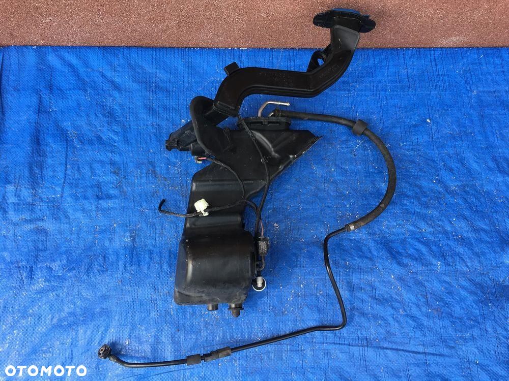 Mercedes W213 E Klasa Zbiorniczek Płynu Spryskiwaczy A2058600360 - 1