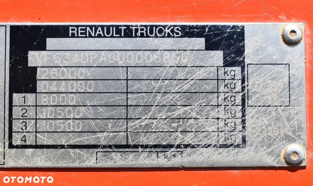 Renault Kerax - 9