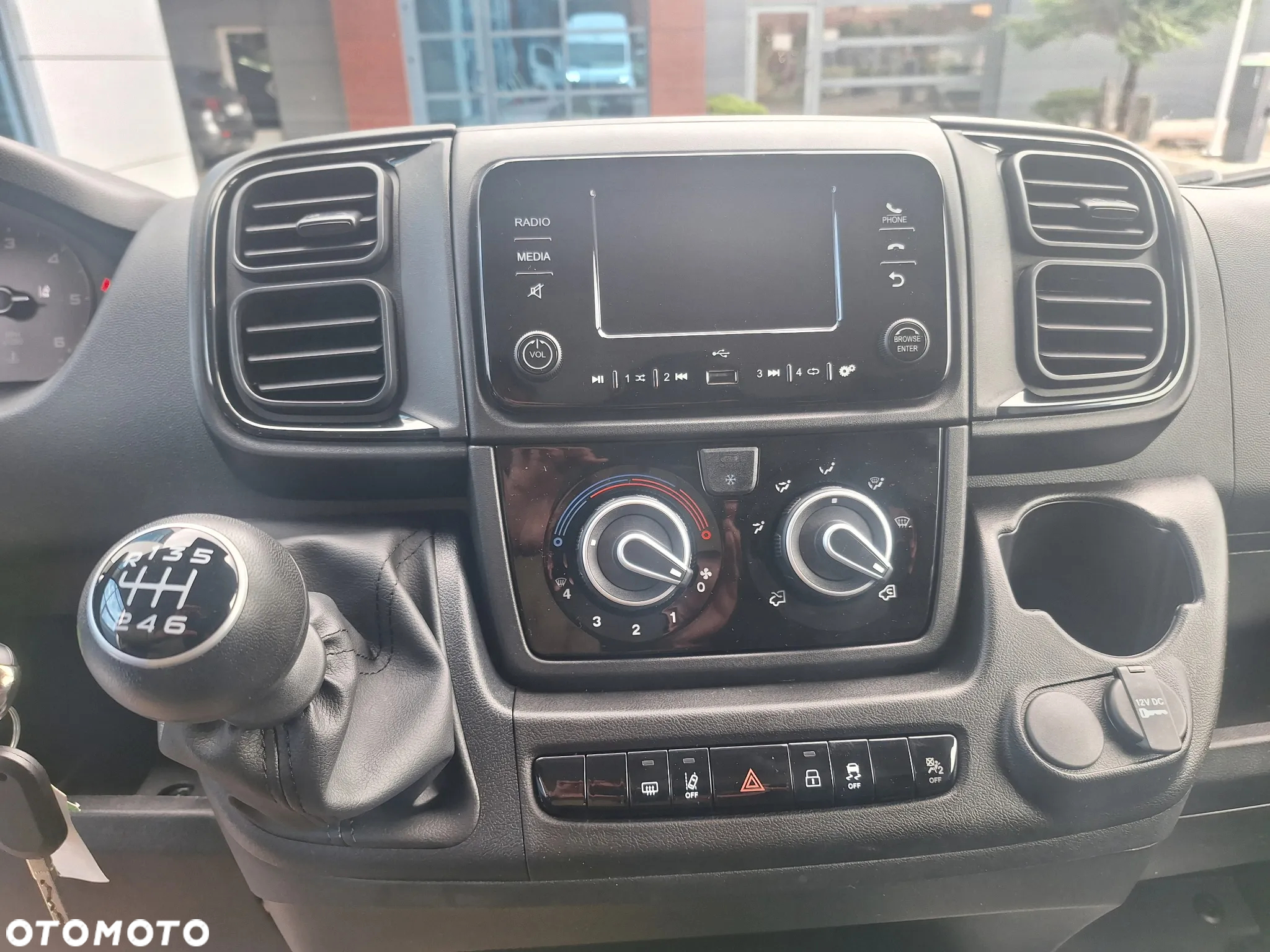 Peugeot Boxer Furgon L3H3 2.2 H3-POWER 140KM MT6 Euro 6E DMC 3.5t Heavy 15m3 - 10