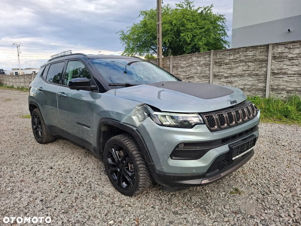 Jeep Compass - 1