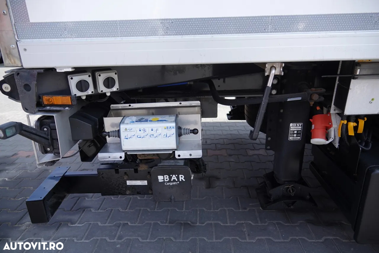 Wielton REMORCA FRIGORIFER Wielton / IGLOOCAR / THERMO KING - FRIGOBLOCK / ELEVATOR DE ÎNCĂRCARE / ALEIE / SAF / 2019 - 20