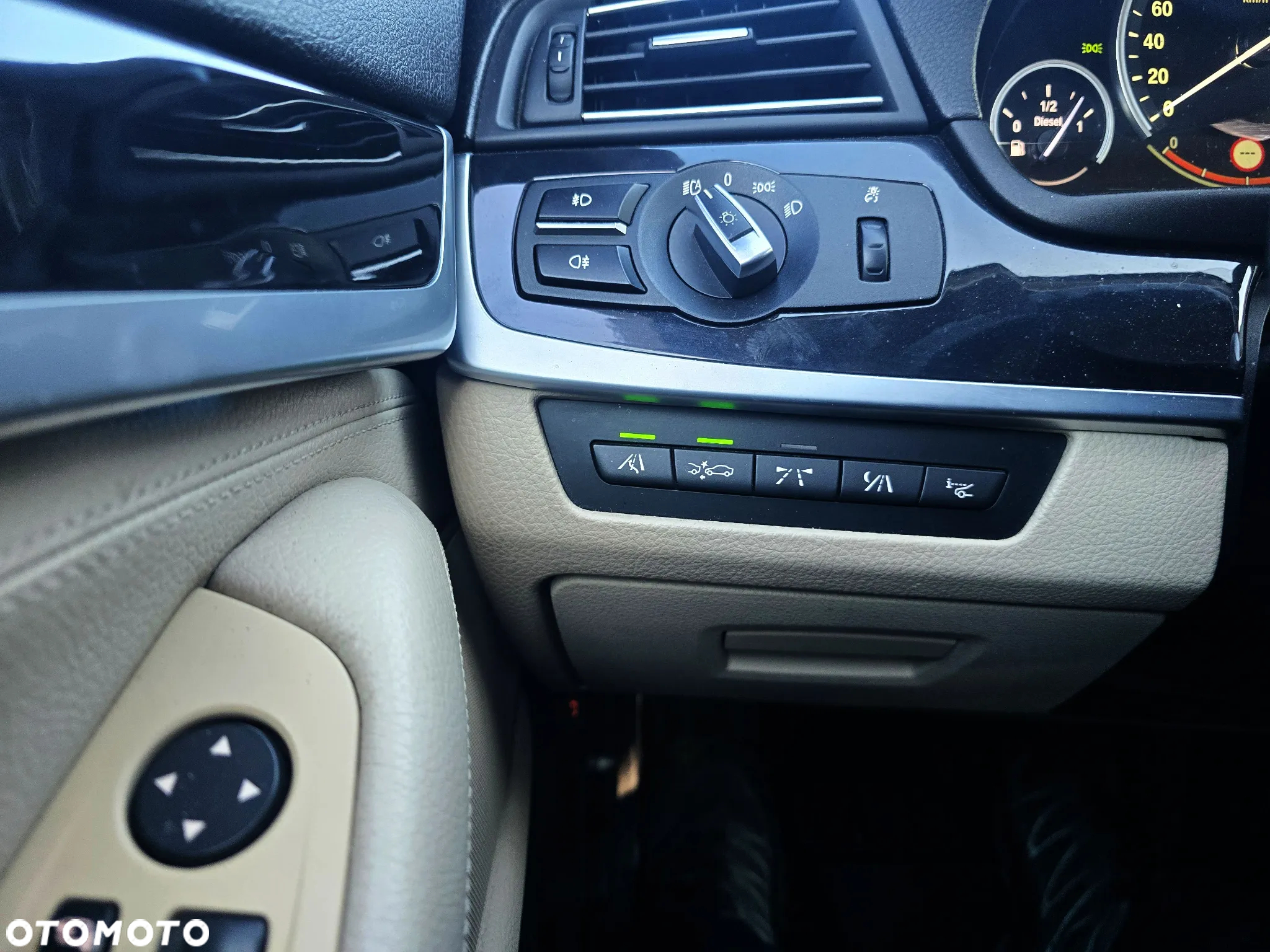 BMW Seria 5 530d xDrive - 16