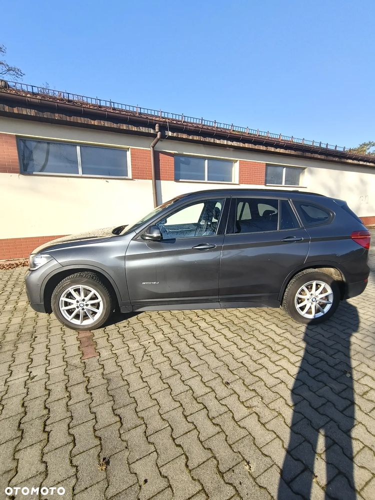 BMW X1 sDrive18d - 4