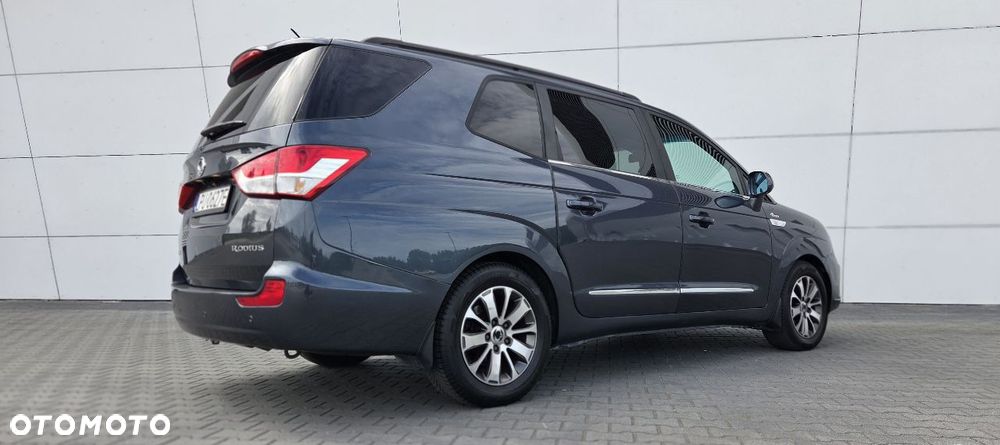 SsangYong/KGM Rodius 2.2 e-XDi220 Automatik 4WD Sapphire - 13