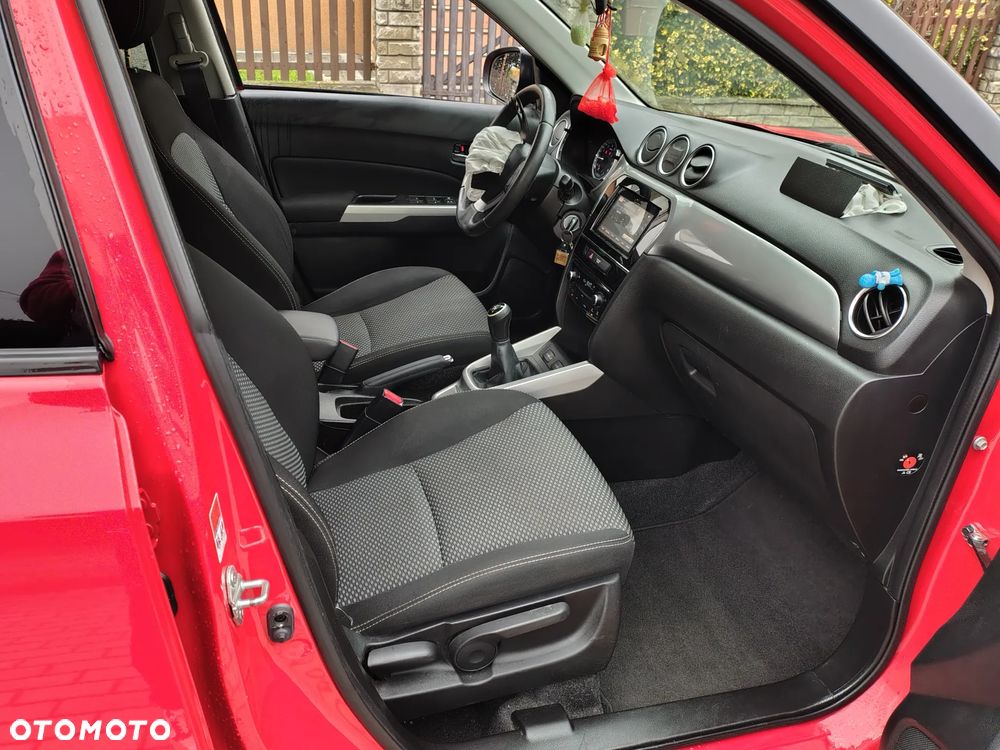 Suzuki Vitara - 20
