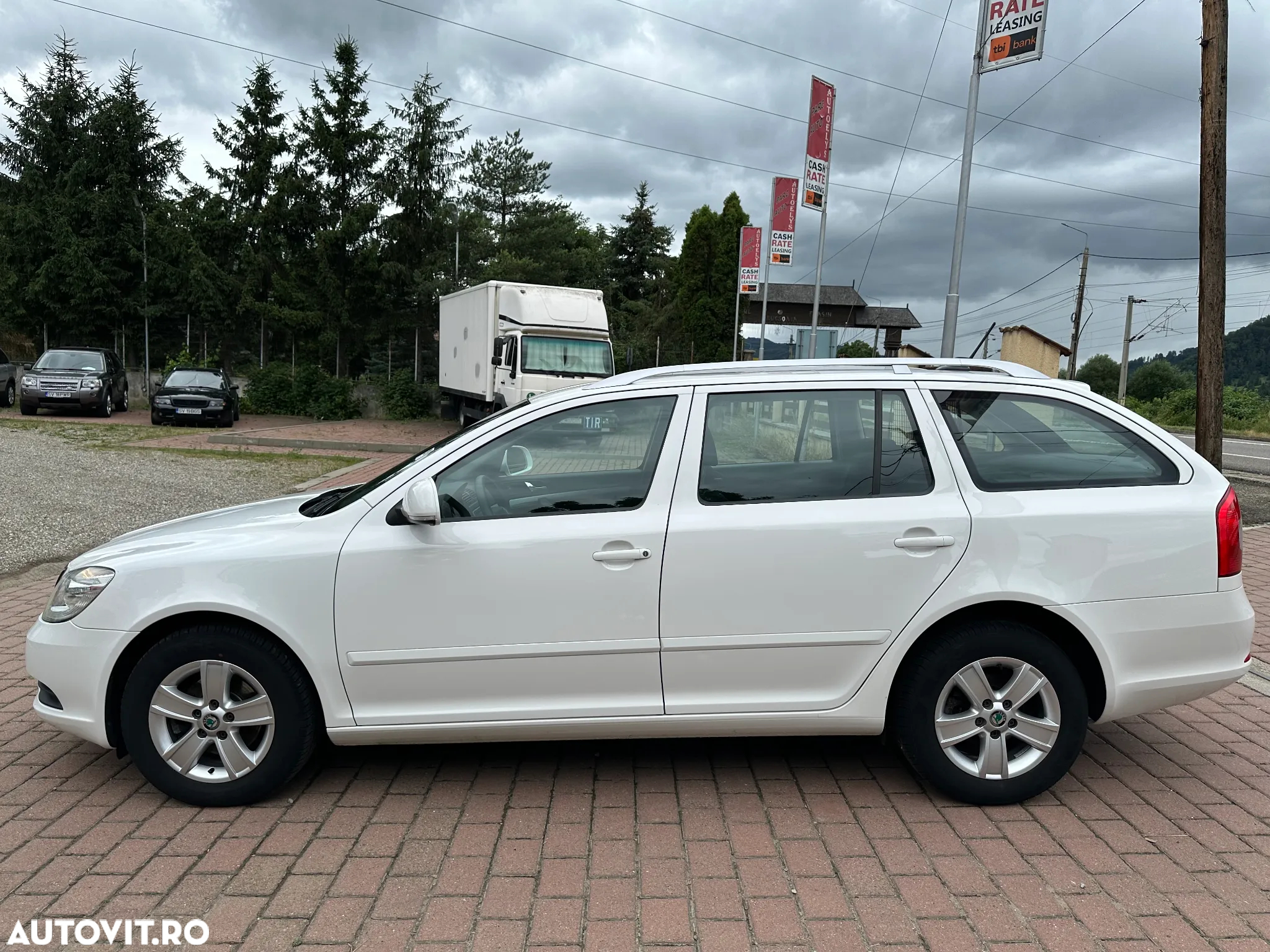Skoda Octavia Combi 1.6 TDI DPF GreenLine - 7