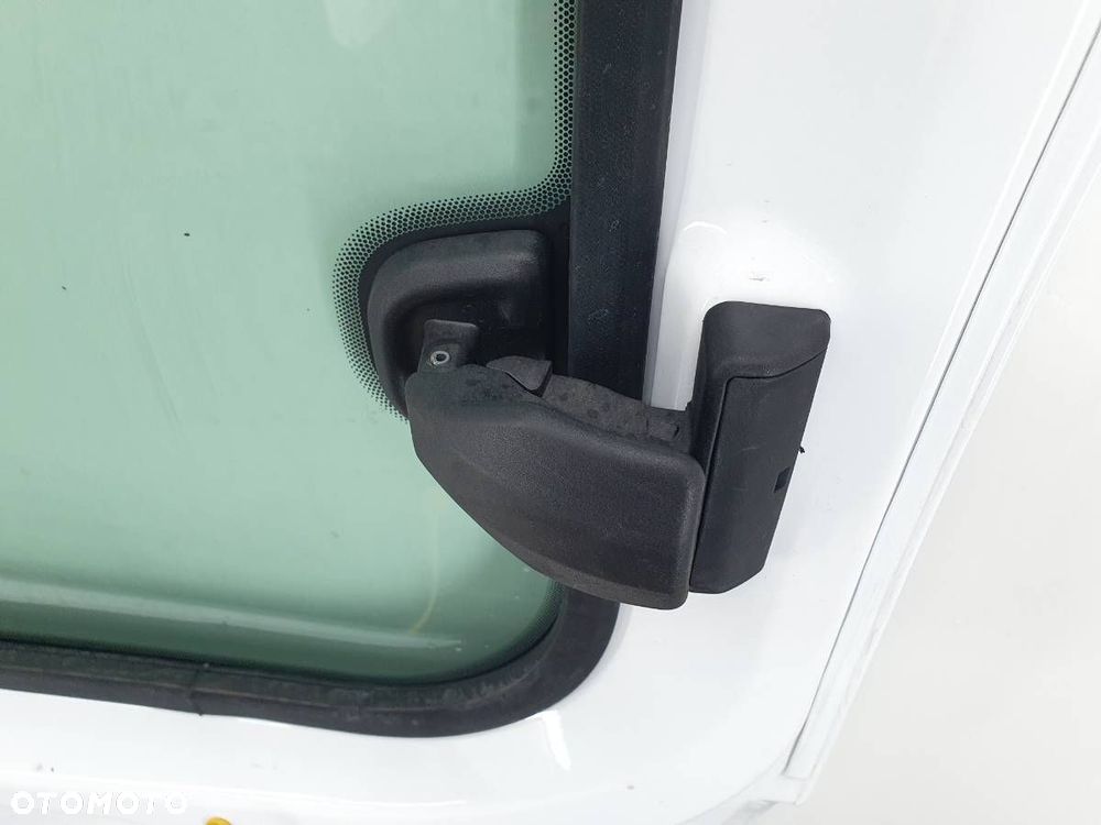 DRZWI TYŁ PRAWE PRZESUWNE FORD TOURNEO COURIER B460 BIAŁE 2020 - 12