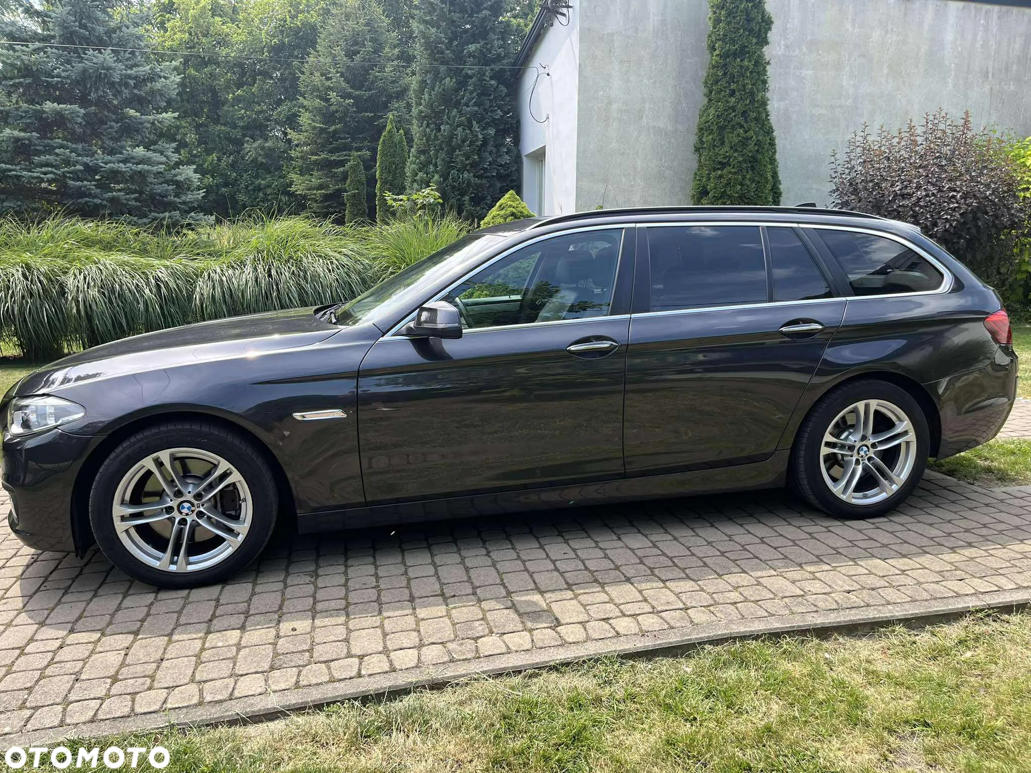 BMW Seria 5 528i xDrive Touring Sport-Aut - 5