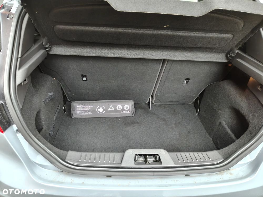 Ford Fiesta 1.6 EcoBoost ST200 - 10