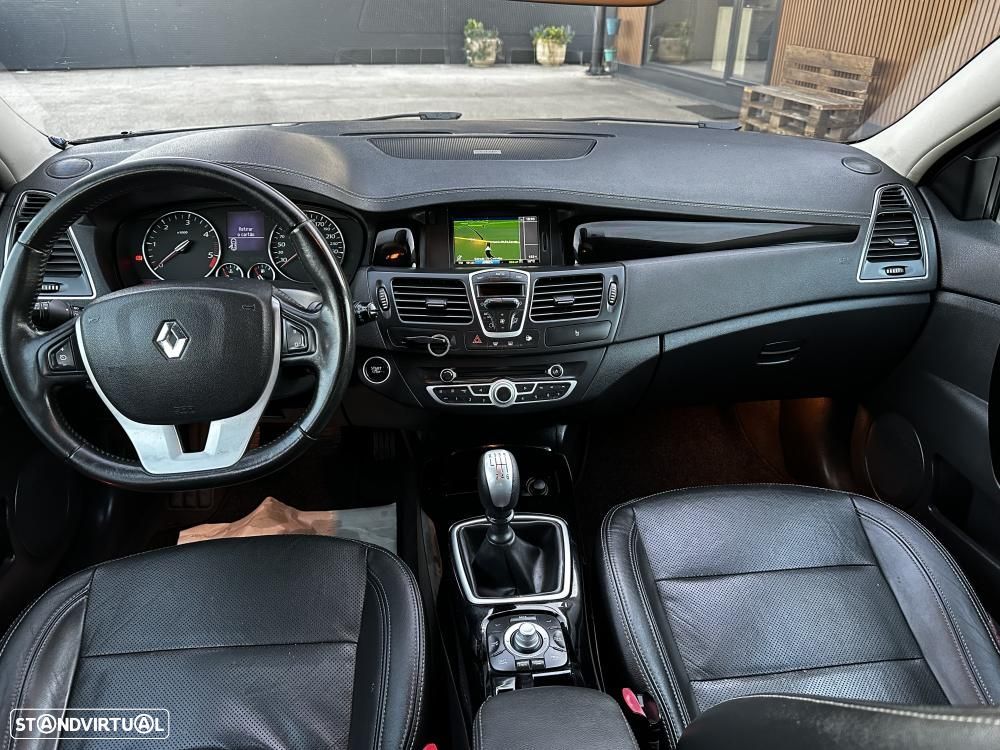 Renault Laguna Break 2.0 dCi Initiale - 4