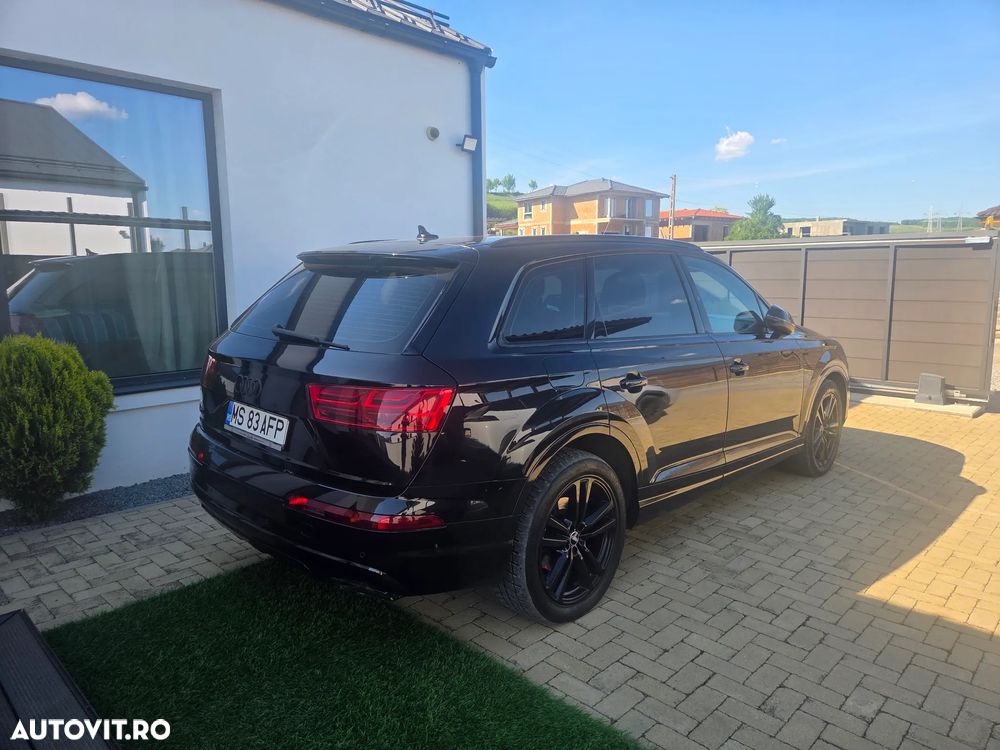 Audi Q7 - 11