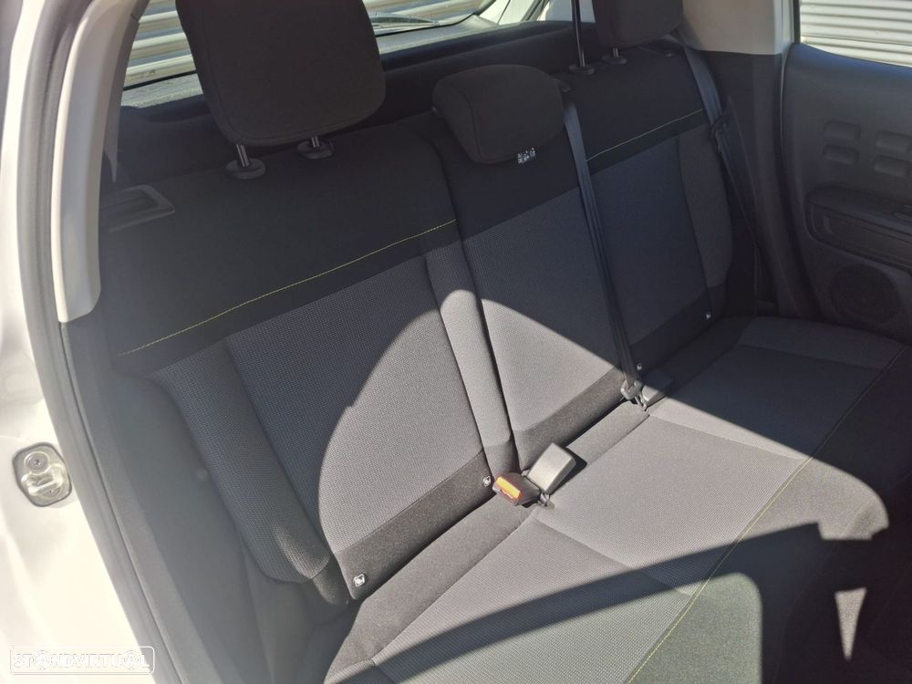 Citroën C3 1.2 PureTech Shine - 22