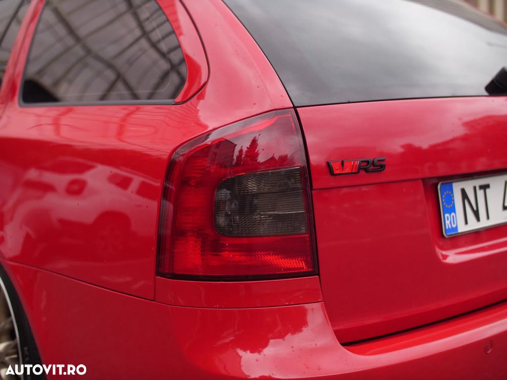 Skoda Octavia 2.0 TDI RS DSG - 6