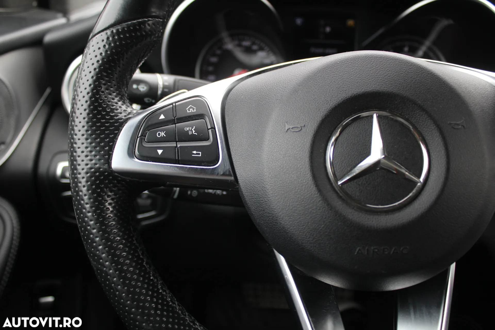 Mercedes-Benz GLC Coupe 250 4Matic 9G-TRONIC - 6