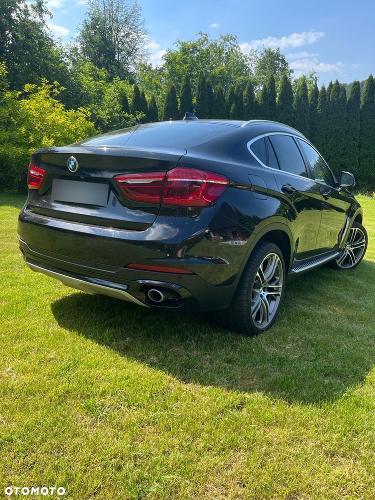 BMW X6 xDrive30d - 13