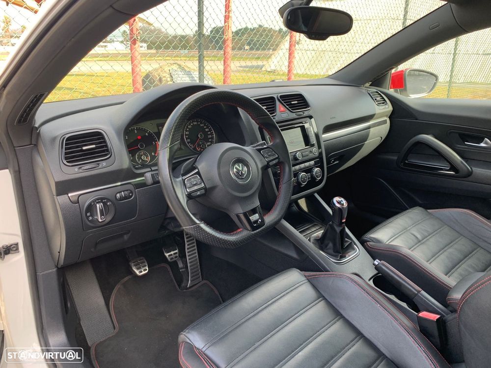 VW Scirocco 2.0 TDI GTD - 29