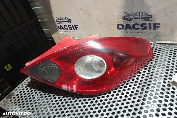 Lampa / Tripla stop dreapta pe aripa 13186351 13186351 Opel Corsa D [ - 2
