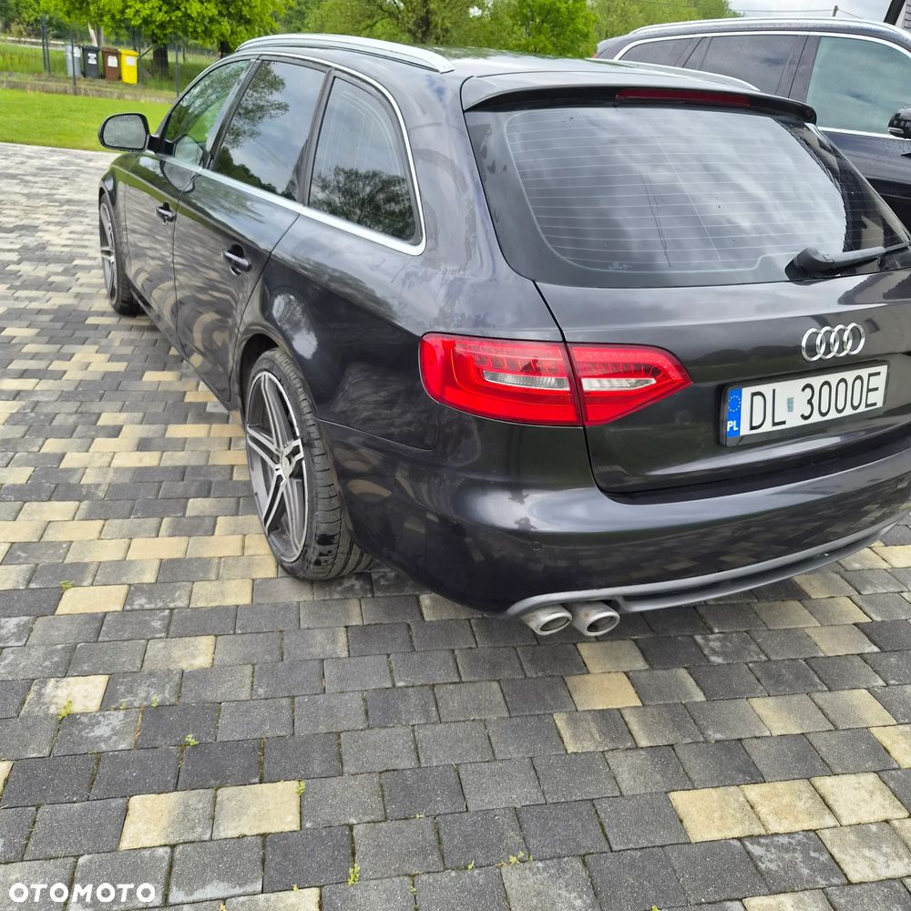 Audi A4 Avant 2.0 TDI - 5