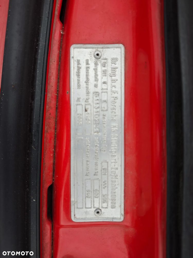 Porsche 911 - 22