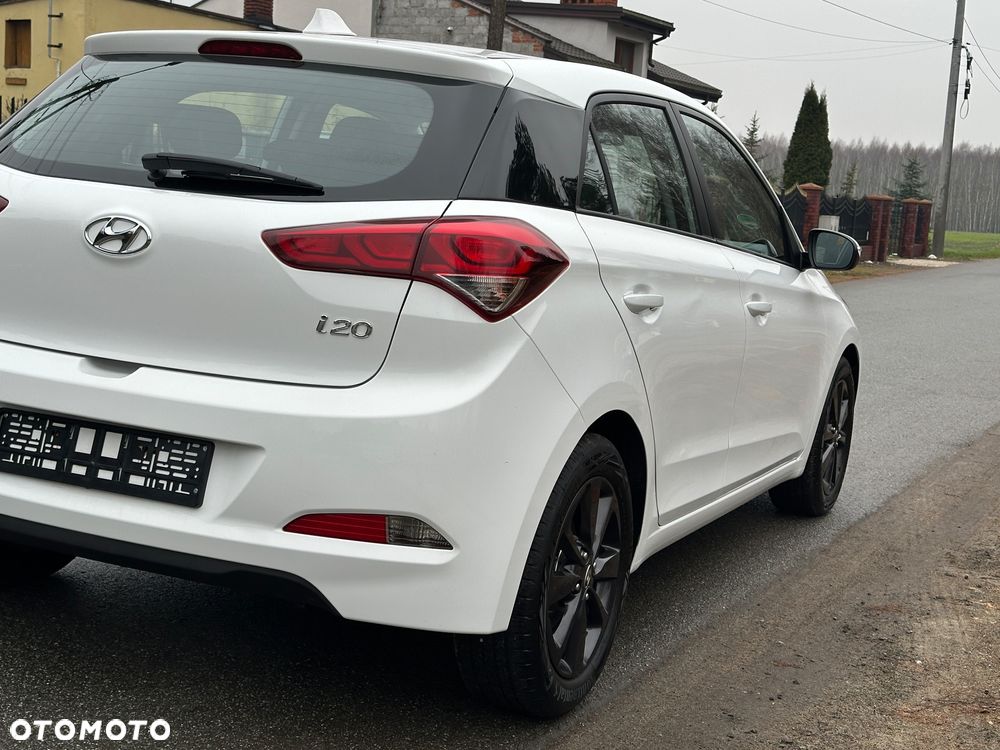 Hyundai i20 1.2 Fifa World Cup Edition - 11