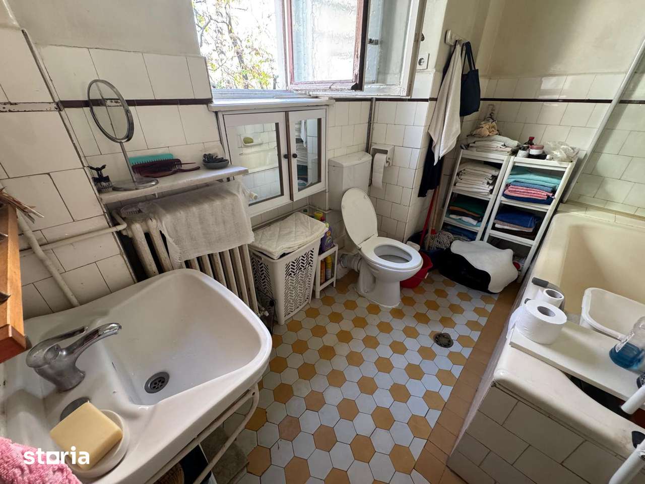 Vanzare apartament trei camere Universitate perfect pentru Airbnb - Imagine principală: 3/13