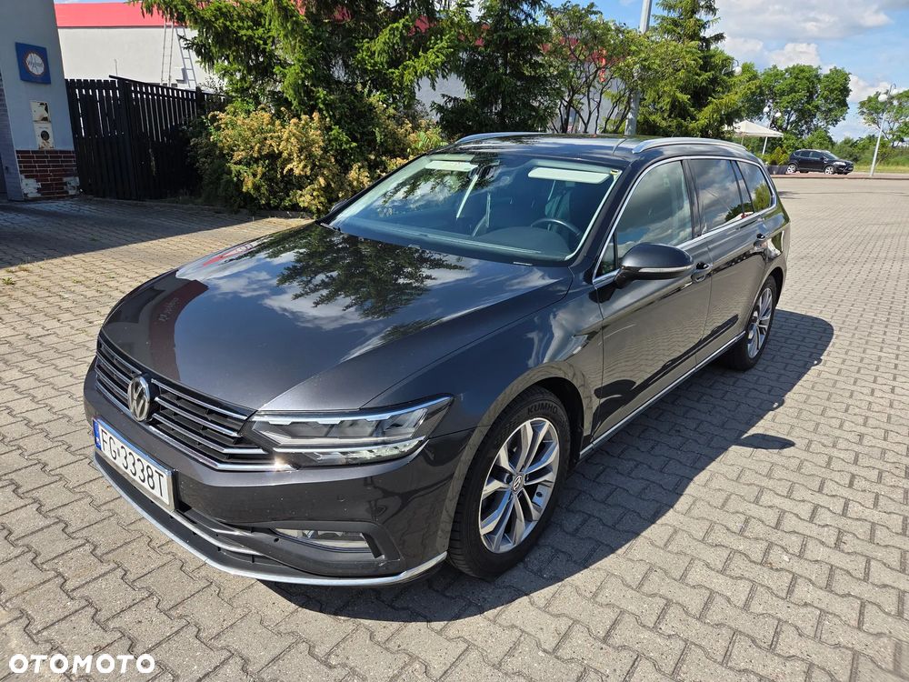 Volkswagen Passat 2.0 TDI SCR DSG Highline - 2