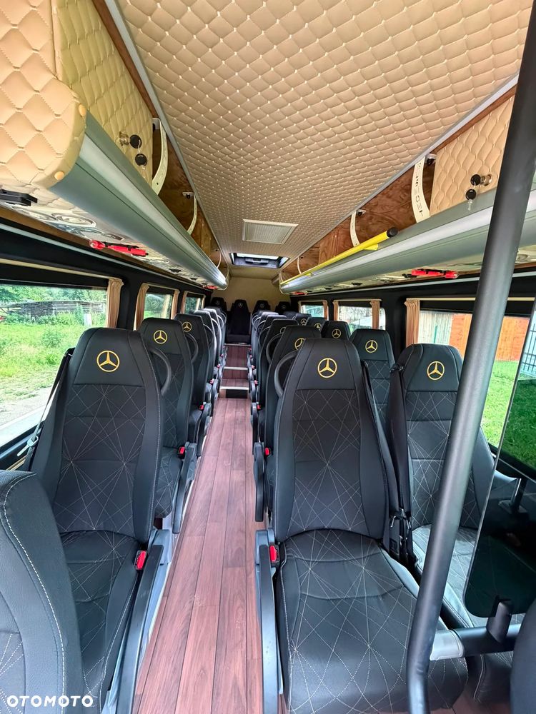Mercedes-Benz Sprinter 519 - 3