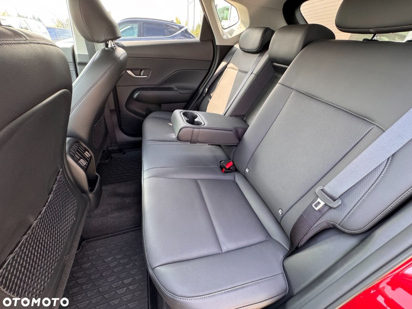 Hyundai Kona - 13