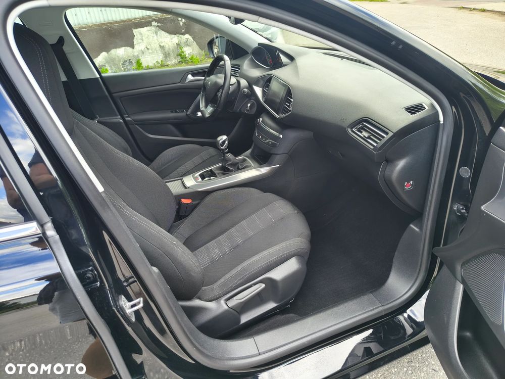 Peugeot 308 1.6 BlueHDi Business Line S&S - 16
