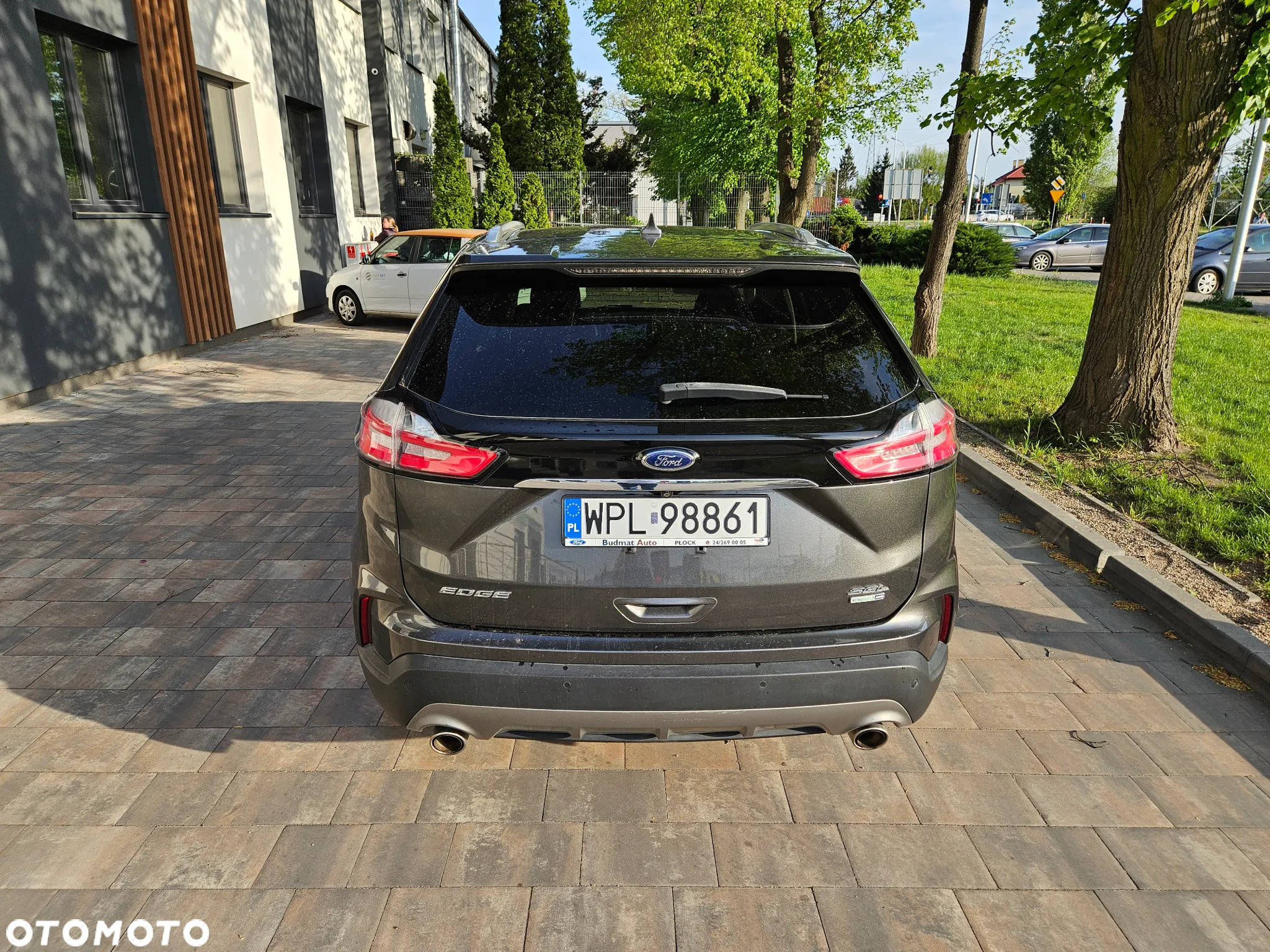 Ford Edge - 9