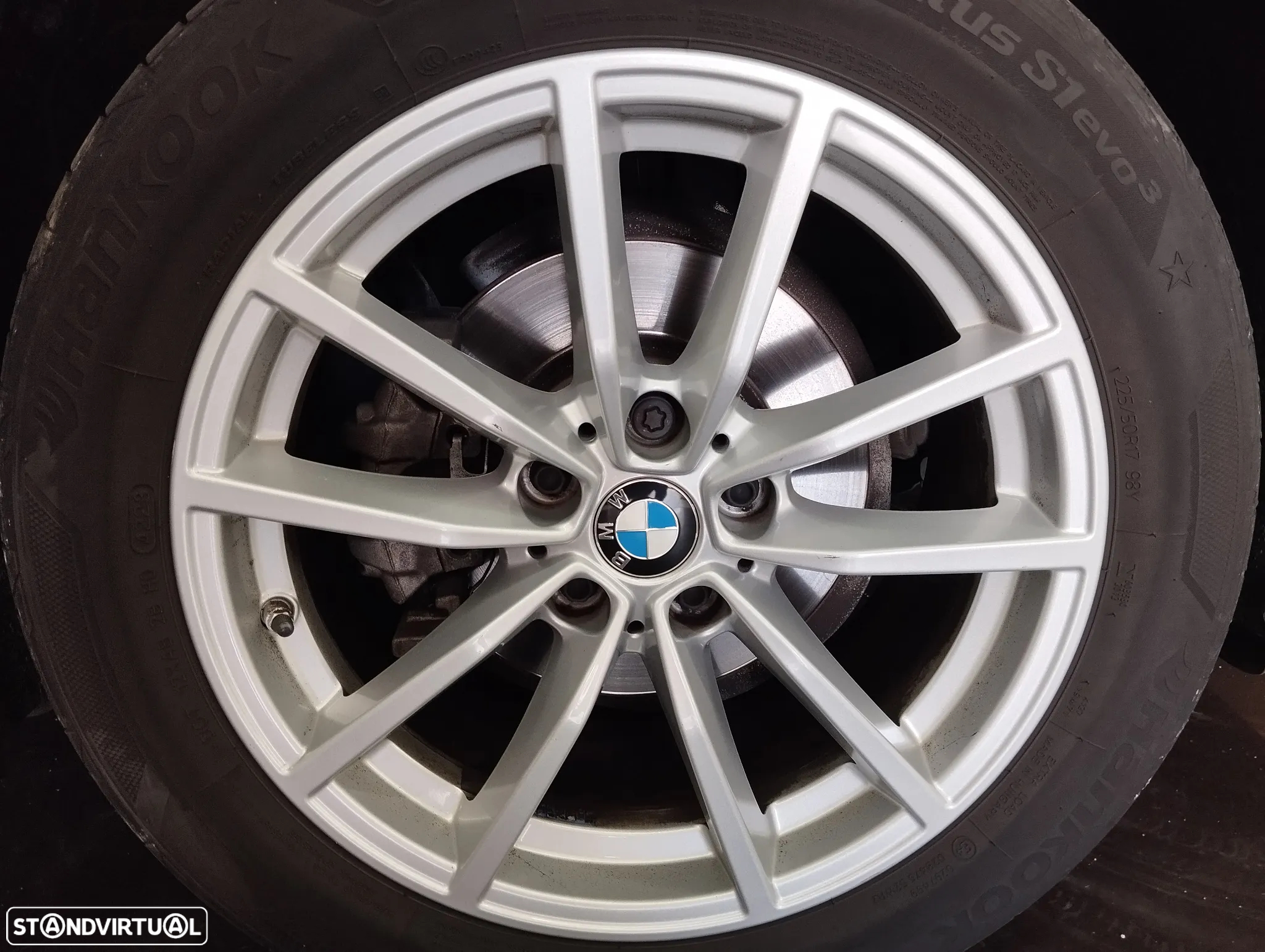 BMW 318 d Touring - 12